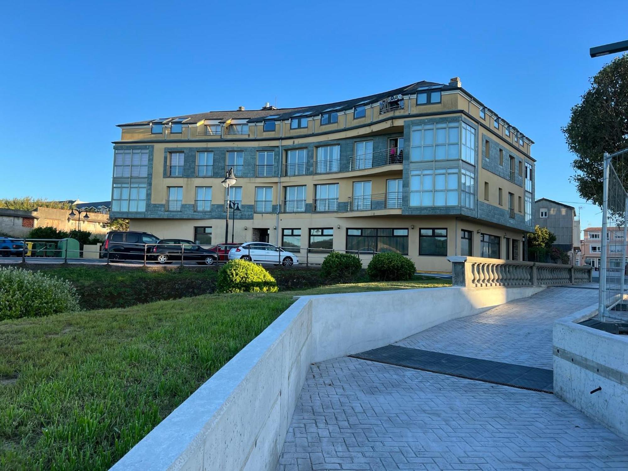 Apartamentos Galicia Norte ポルト・デ・エスパサンデ エクステリア 写真